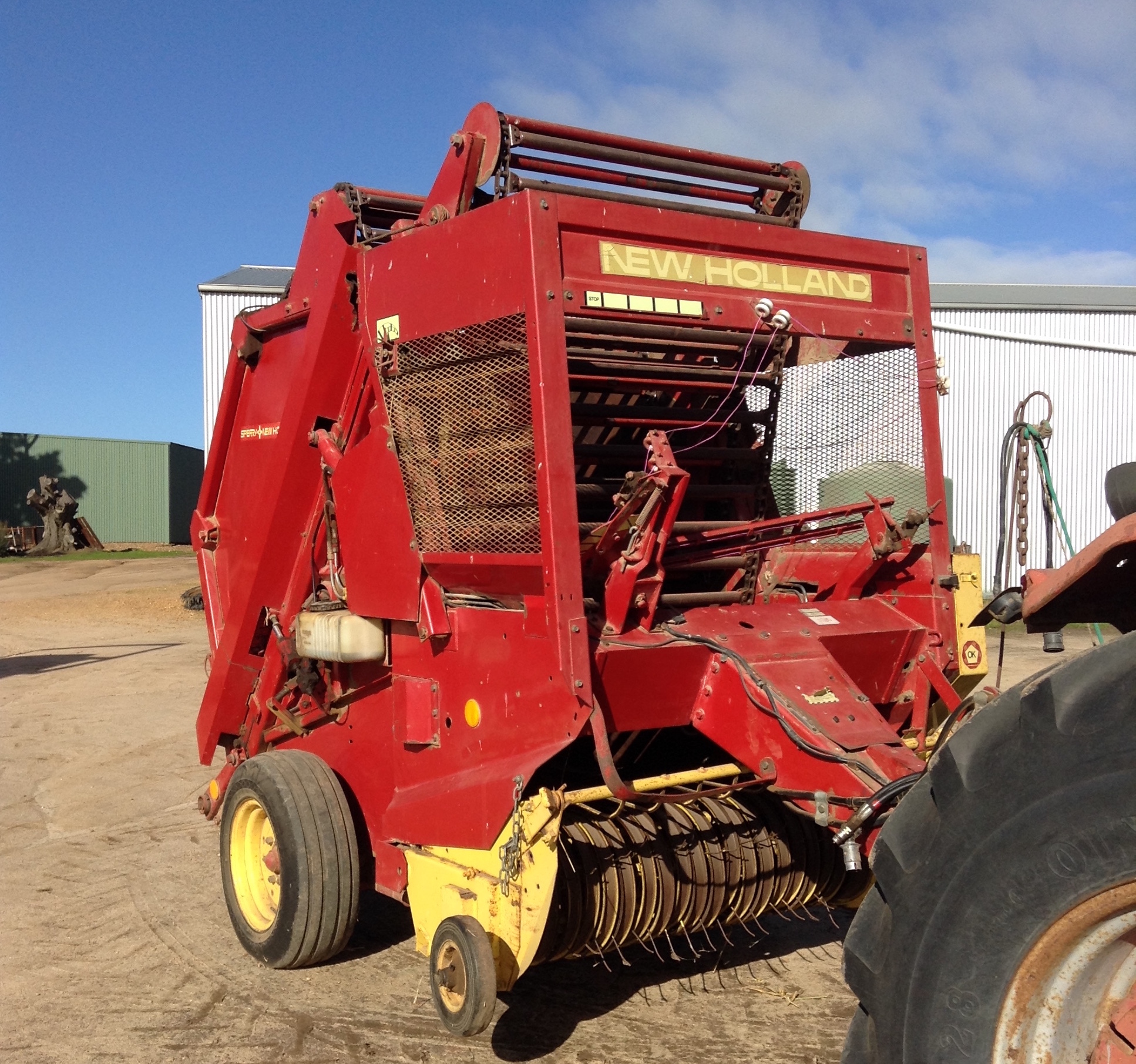 New Holland 841 Round Baler 5x4 Machinery & Equipment Hay